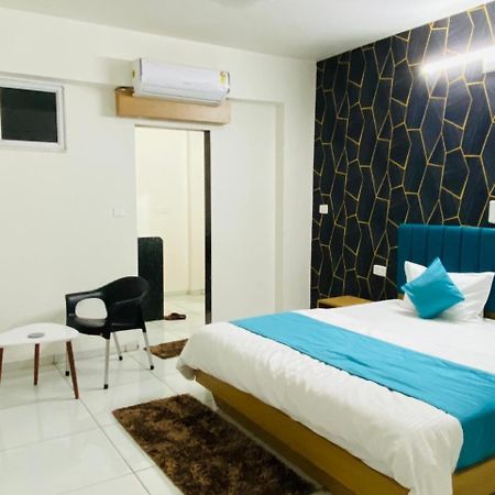 Hotel Balaji Villa Vadodara Exteriör bild