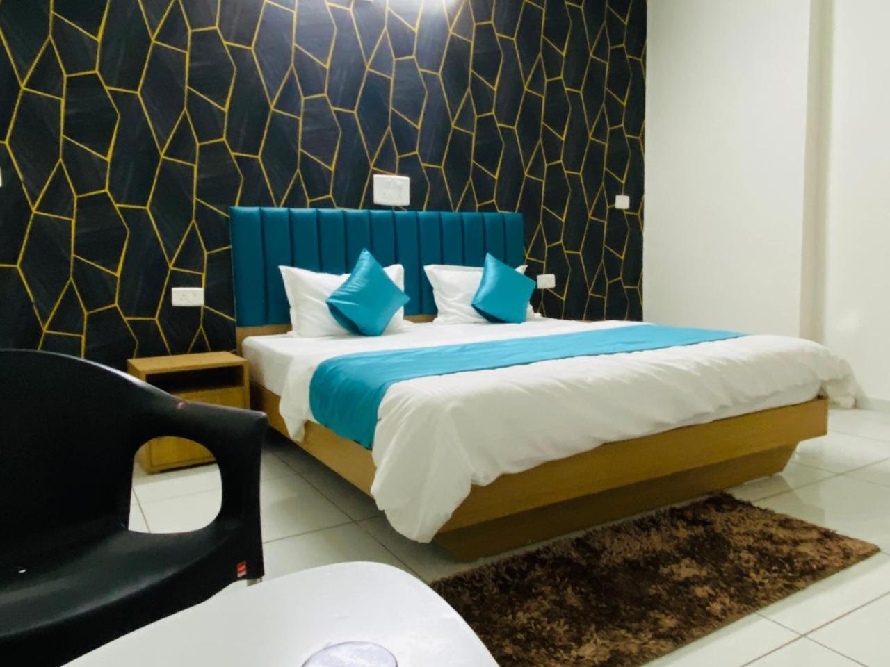 Hotel Balaji Villa Vadodara Exteriör bild
