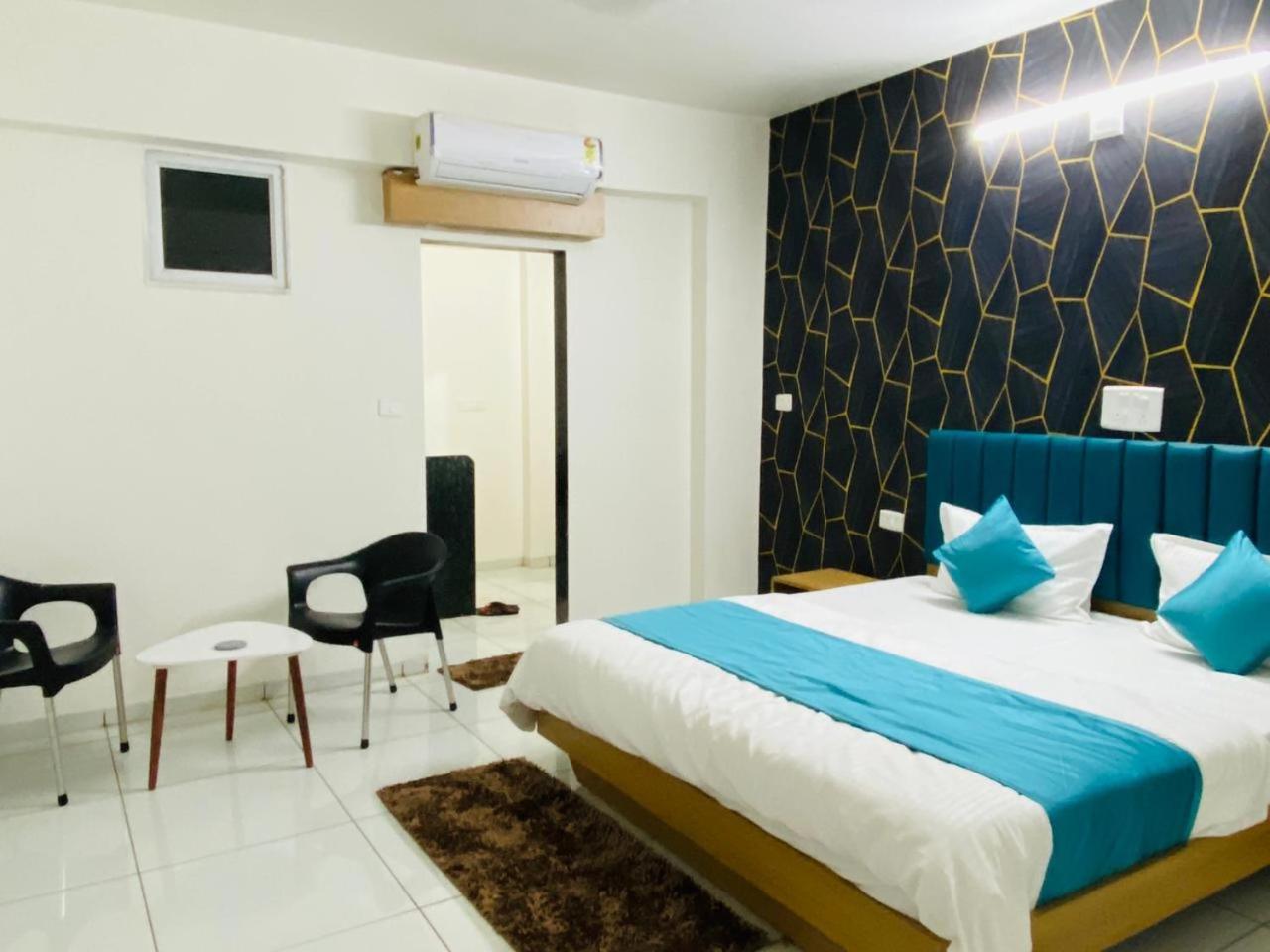 Hotel Balaji Villa Vadodara Exteriör bild